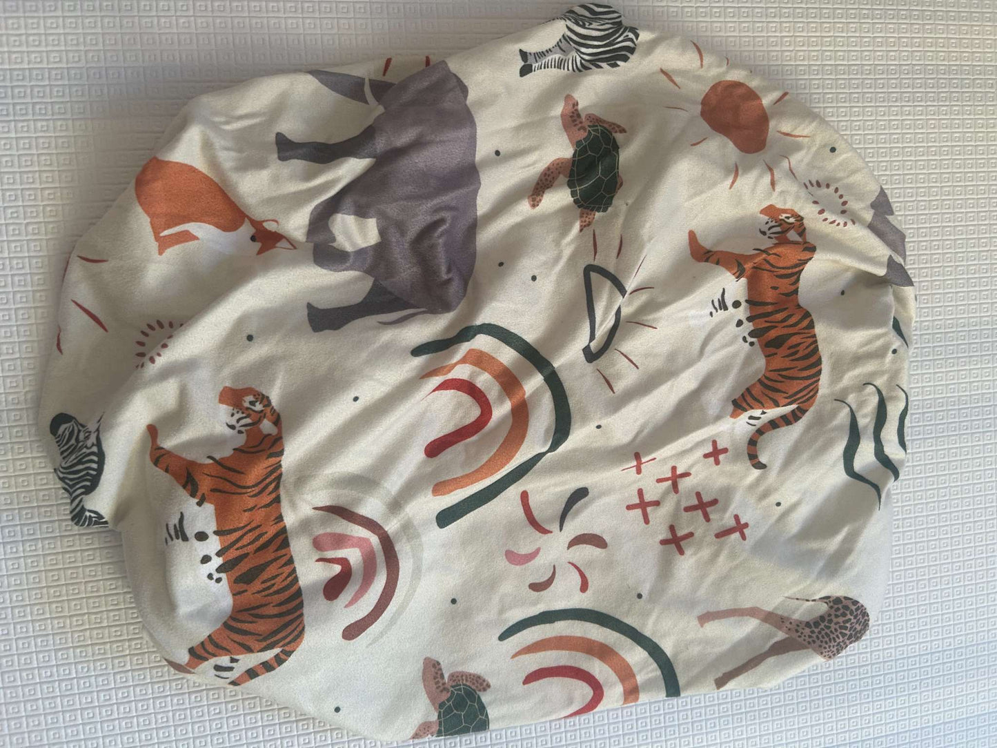 Snuggle Me Lounger with covers