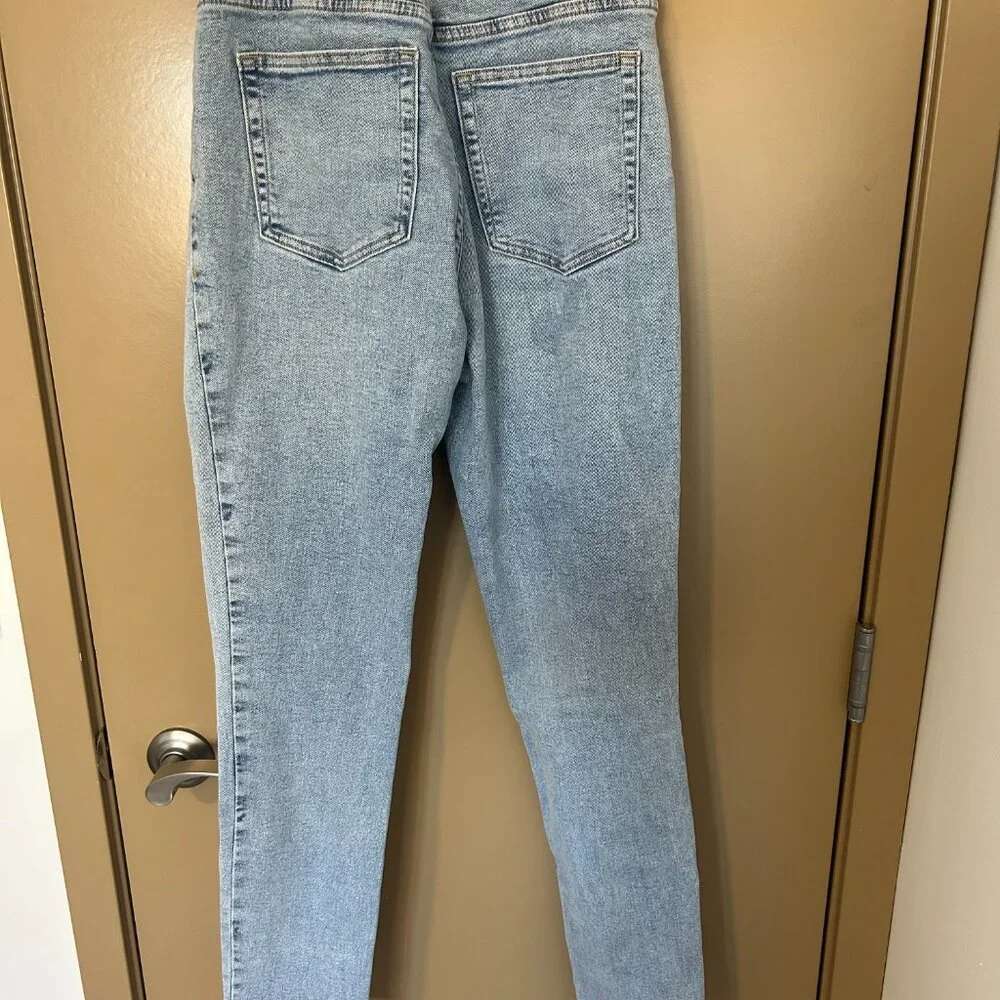 H&M Maternity Jeans, Maternity S (4-6)