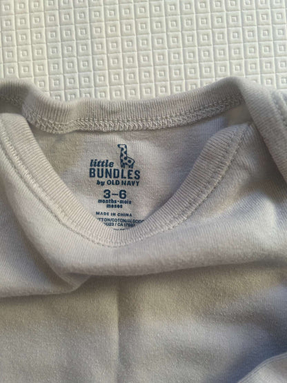 Little Bundles by Old Navy - baby bodysuit, Kids 6 Month (3-6M)