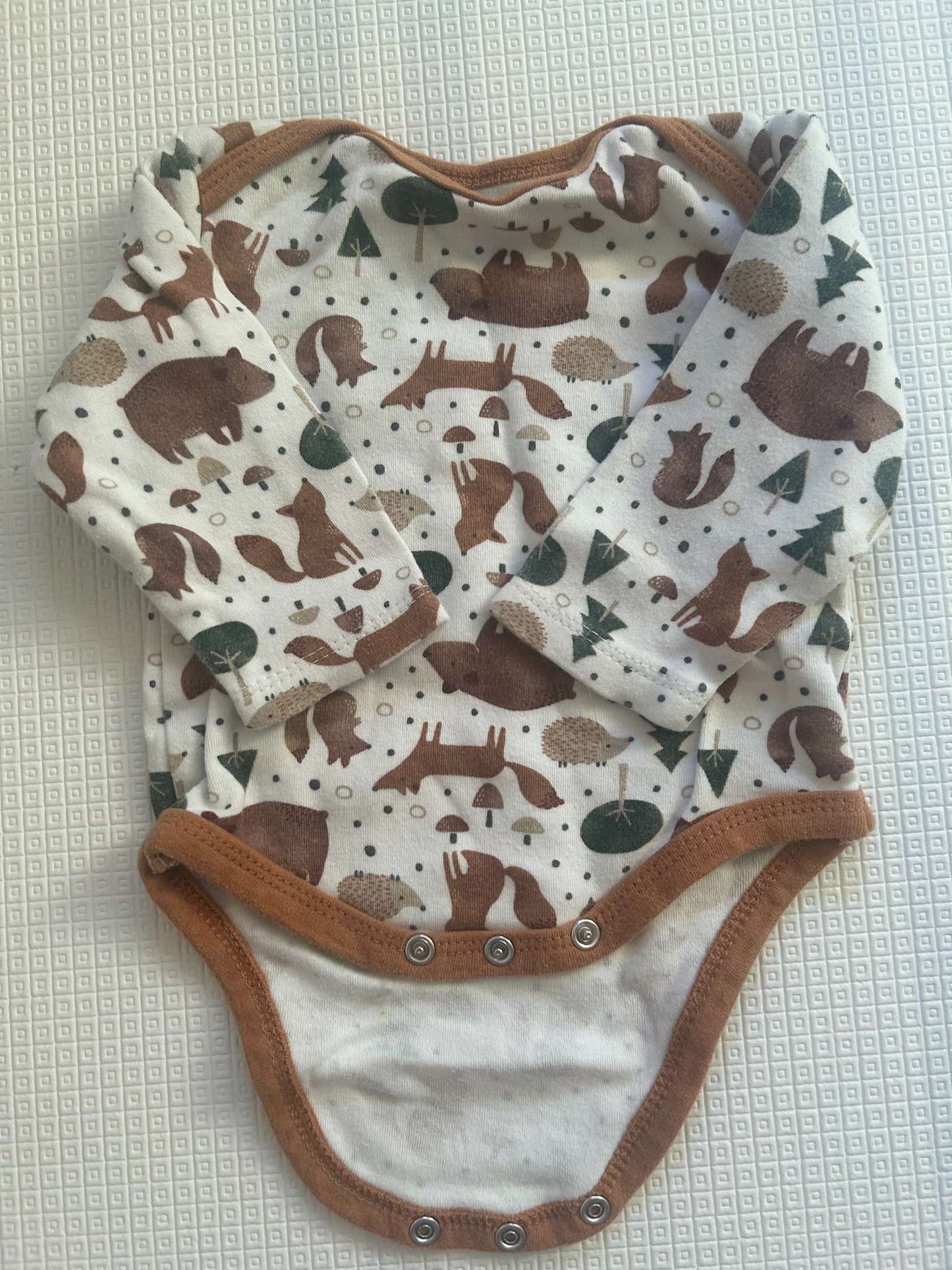 Baby Bodysuit - woodland animals pattern, Kids 6 Month (3-6M)