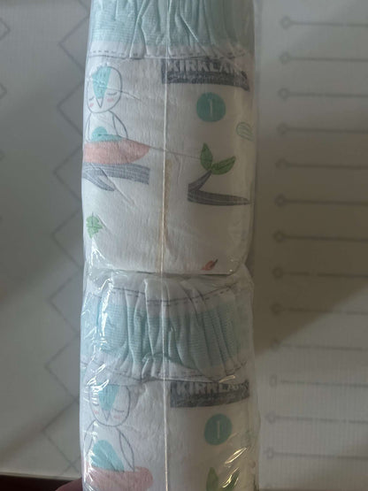 Kirkland Size 1 Diapers