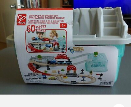 Hape City Railway Set + Battery-operated locomotive