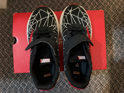 Adidas Spider Man Sneaker - US Size 1.5, Shoes 1.5 (Kids:4-8yr)