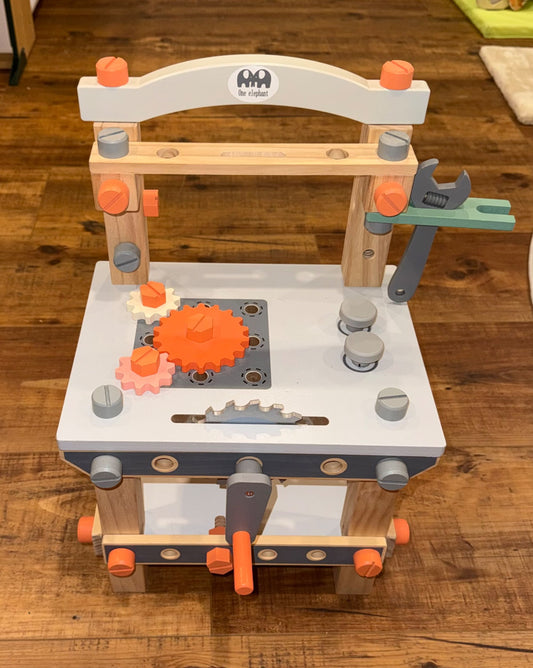 Wooden Work Bench