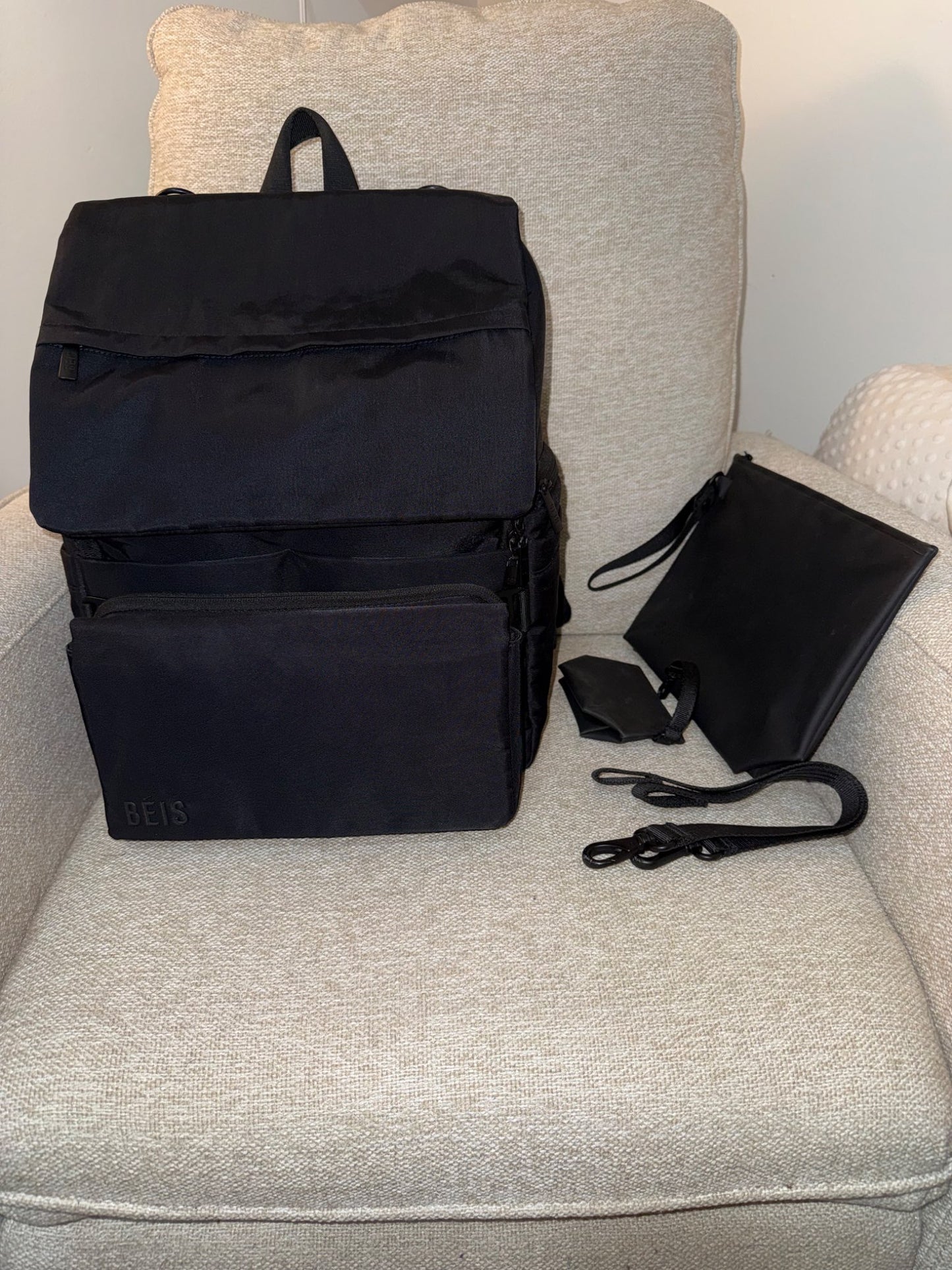 BÉIS Ultimate Diaper Backpack