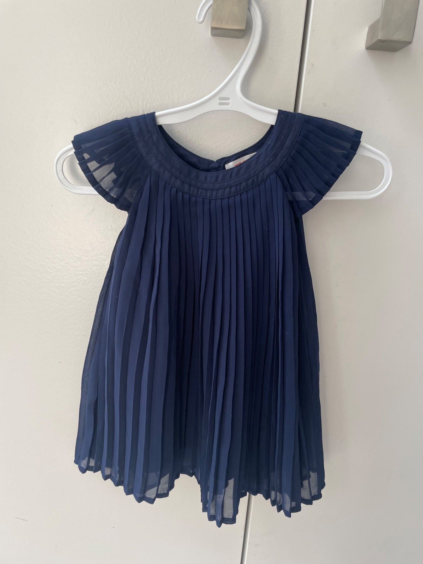 Joe fresh pleated dress 6-12 months, Kids 9 Month (6-9M)