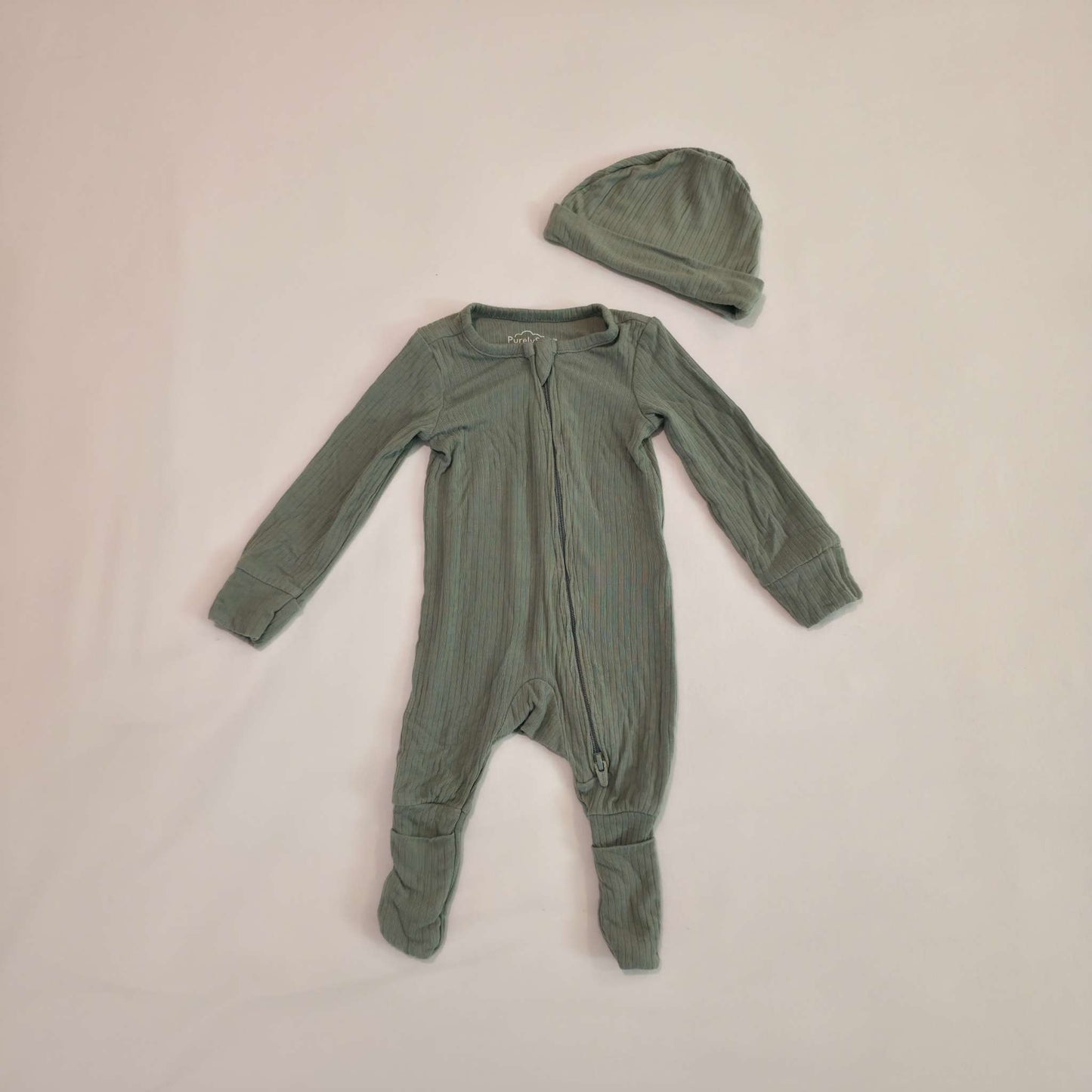 NB ribbed sage Carter's purley soft 2-Way Zip Sleeper and hat, Kids Newborn