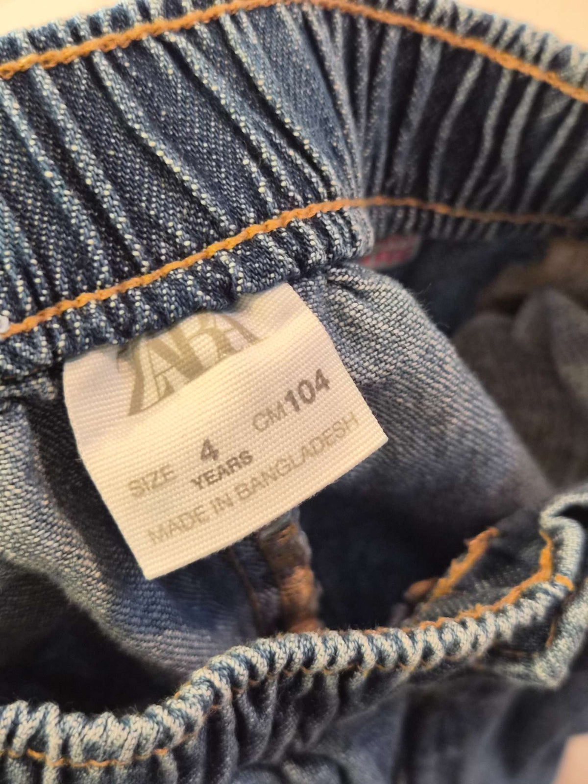 Size 4 (104 cm) - Zara Kids Elastic Waist Soft Denim Balloon Jeans, Kids 4/4T