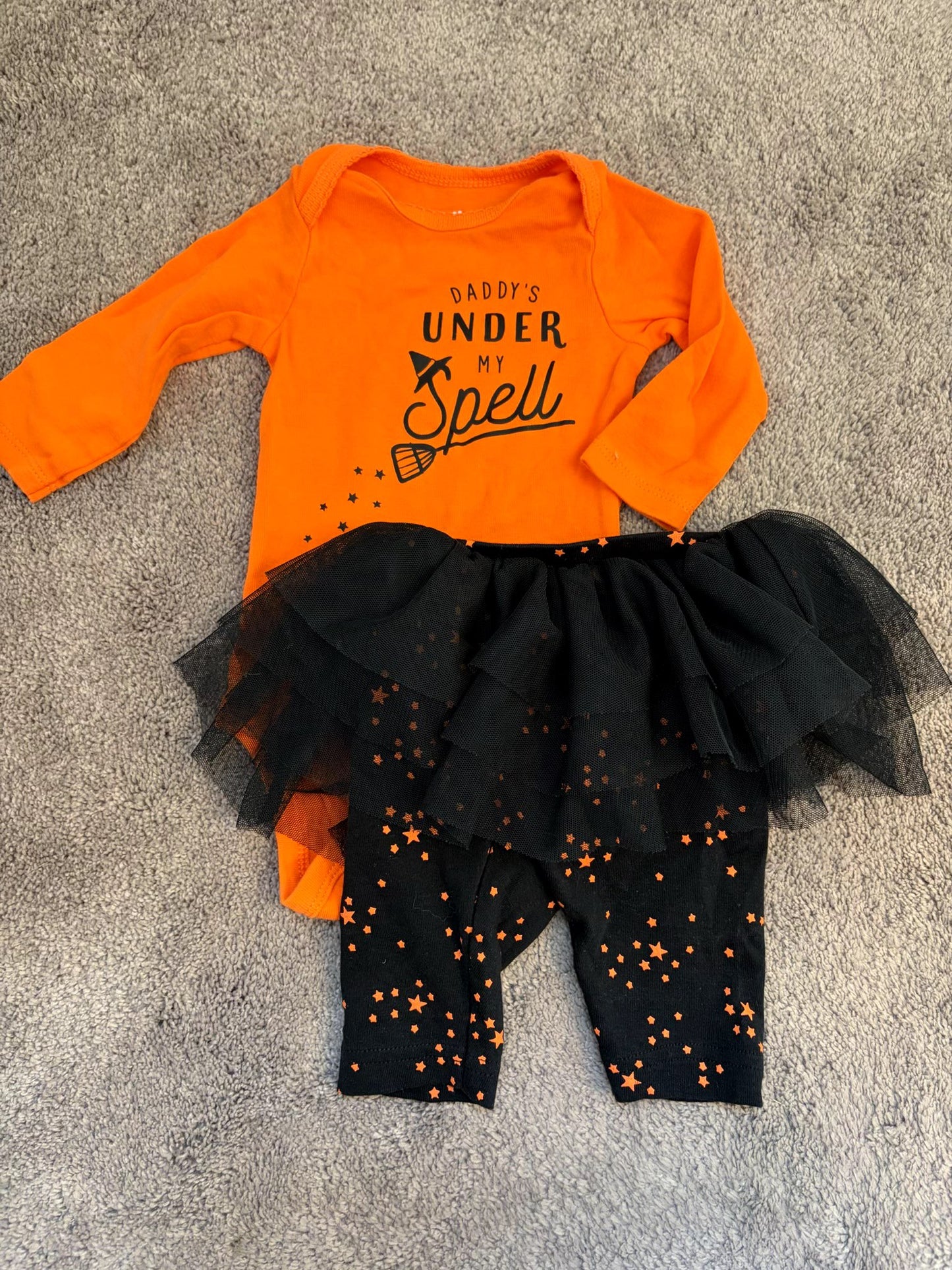 Carter's Halloween 2 piece set (0-3m), Kids 3 Month (0-3M)