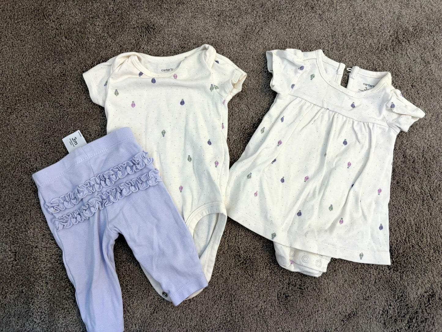 Carter's 0-3m balloon bundle , Kids 3 Month (0-3M)