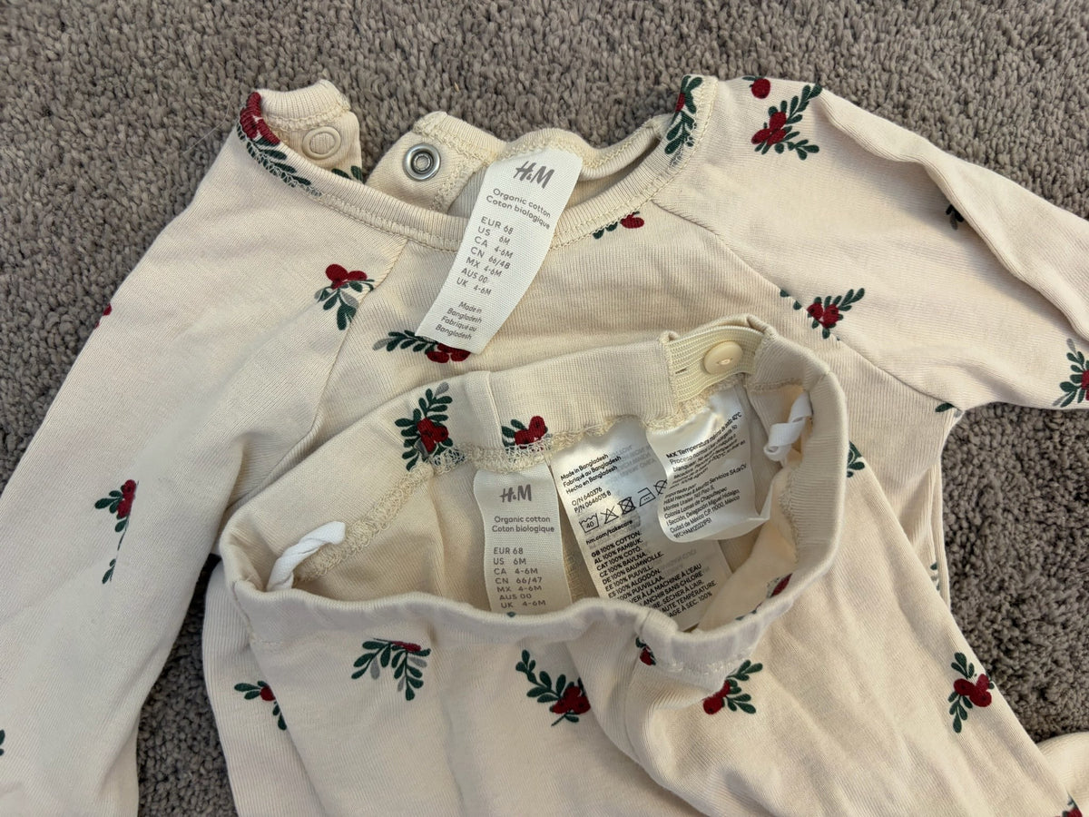 H&M Holly themed outfit set 2-4 months, Kids 6 Month (3-6M)
