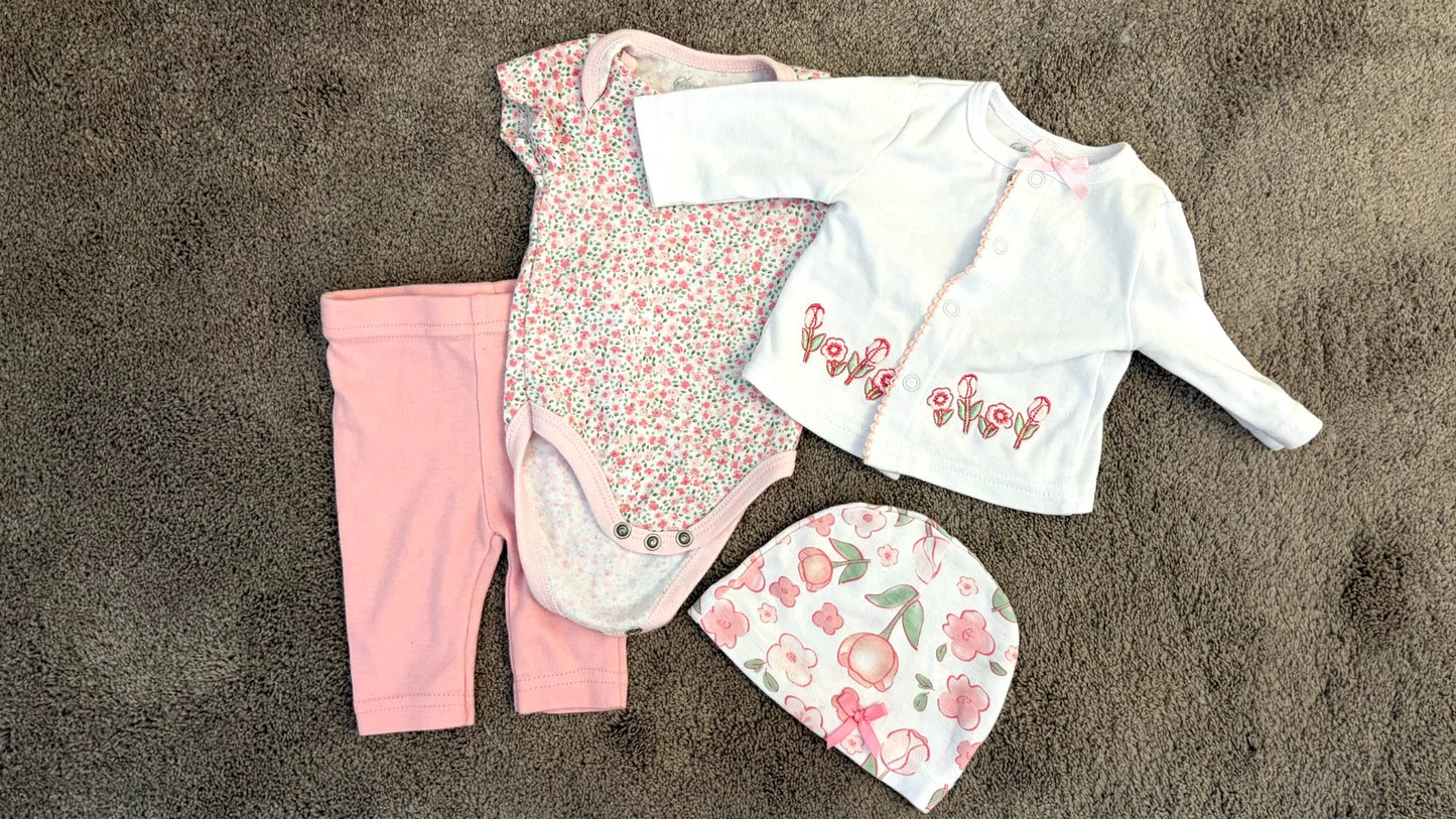 4 piece newborn baby clothing set (nb), Kids Newborn