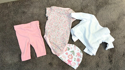 4 piece newborn baby clothing set (nb), Kids Newborn