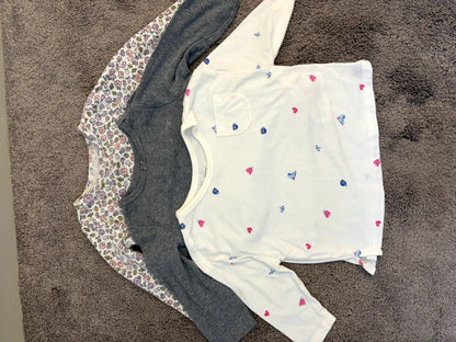 Mixed bundle 12m long sleeve Carter's shirts (EUC, NWOT), Kids 12 Month (9-12M)