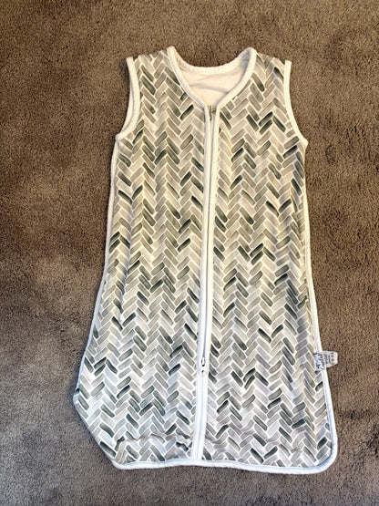 Copper Pearl 0-6 month sleep sack / sleep bag - grey pattern, 0-6 Months (Small)