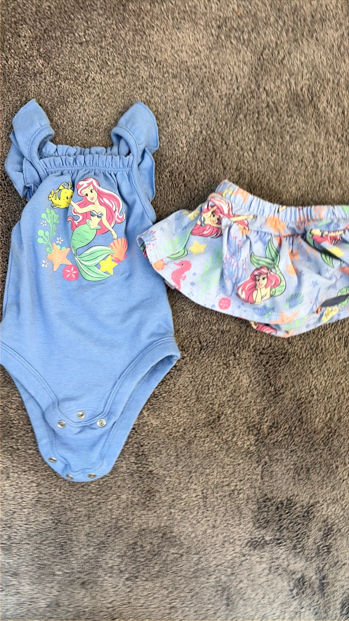 Disney Baby The Little Mermaid Ariel 0-3 month matching outfit set (onesie and lined skirt with bloomers), Kids 3 Month (0-3M)