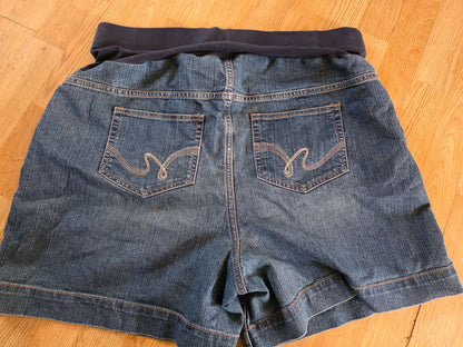 Maternity shorts sz 1x, Maternity 2XL+ (18+)