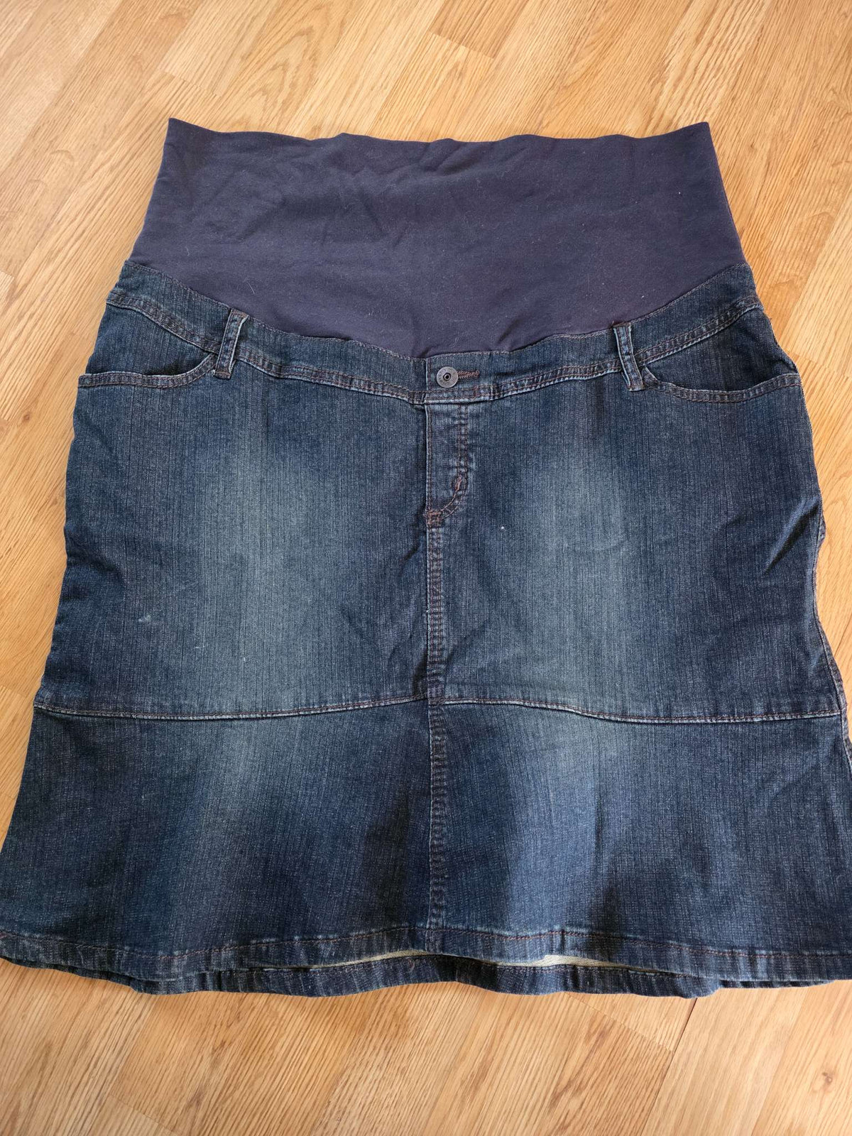 Maternity jean skirts XXL , Maternity 2XL+ (18+)