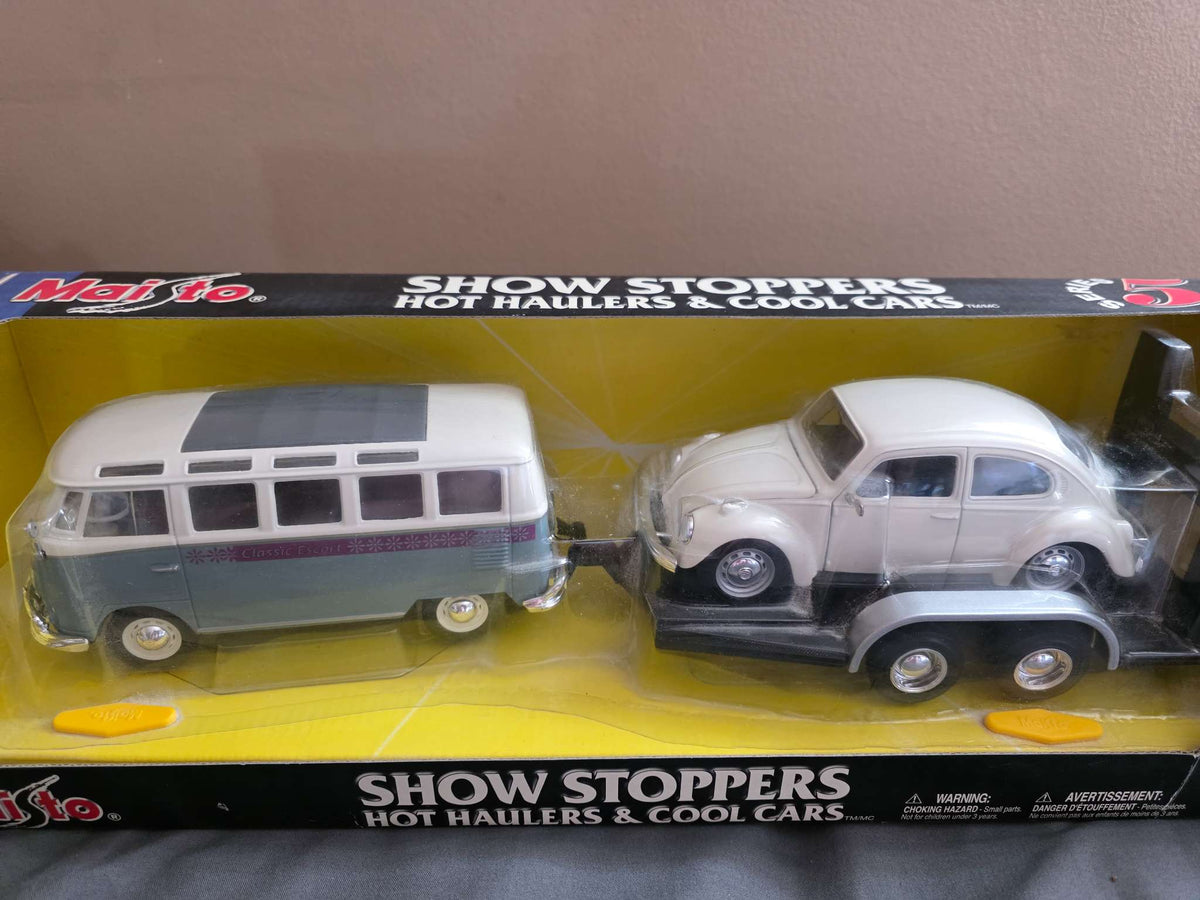 Die-cast vehicle set