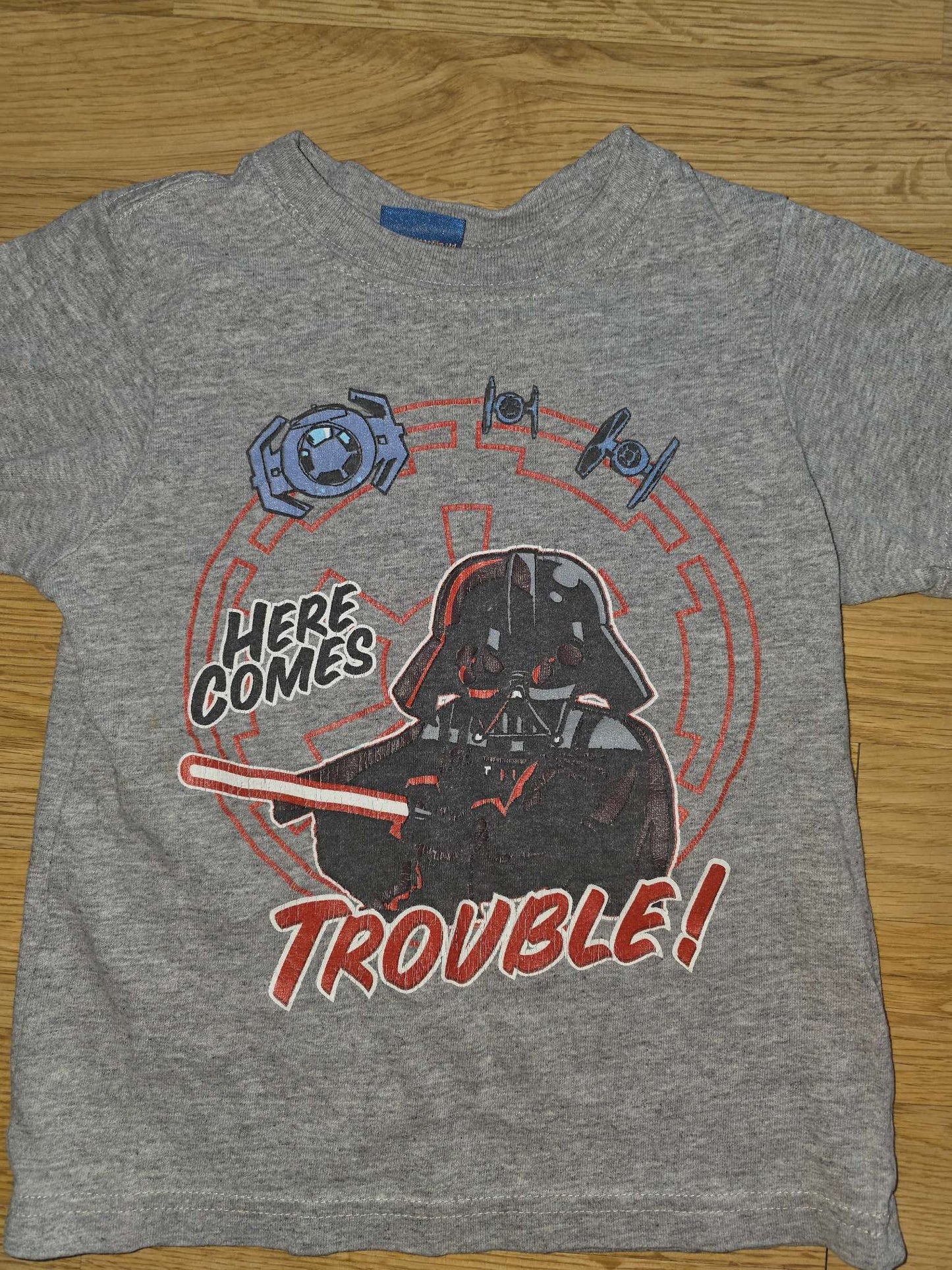 Star Wars Shirts sz 4, Kids 4/4T