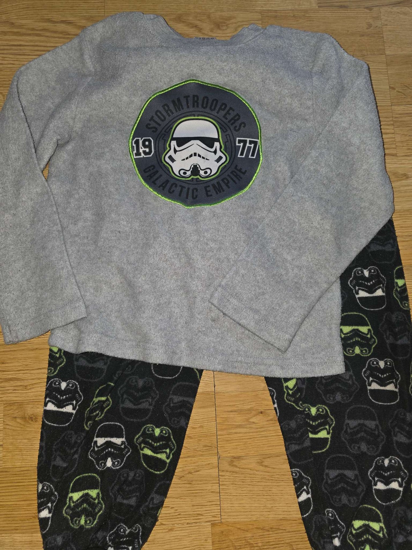 Star Wars pajamas sz4, Kids 4/4T