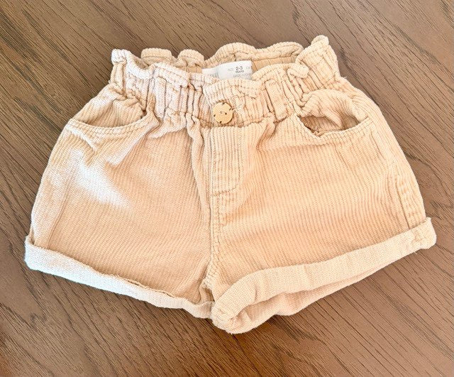 Corduroy Paperbag Shorts 🤍, Kids 3T