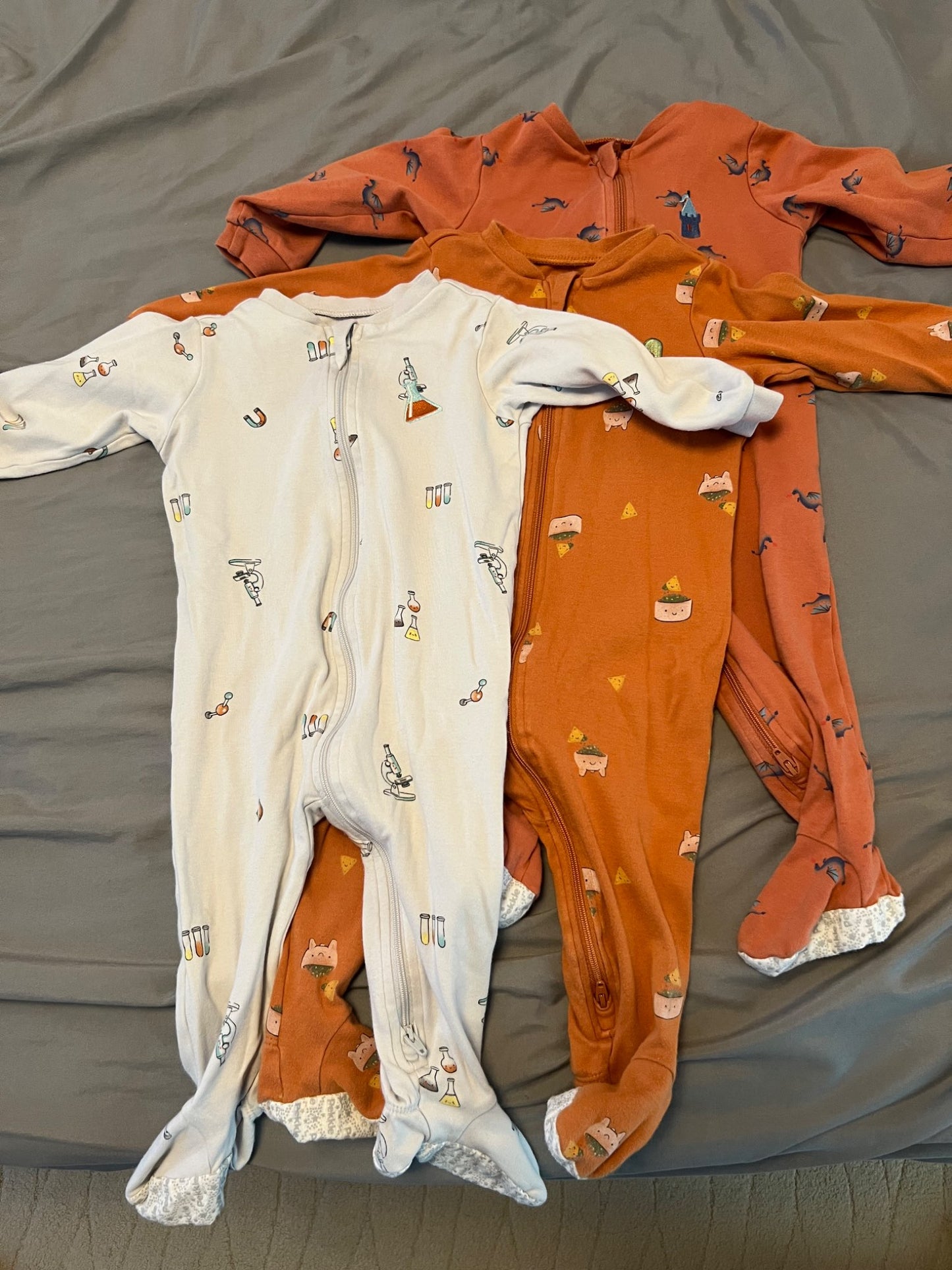 Pekkle oneies, Kids 12 Month (9-12M)