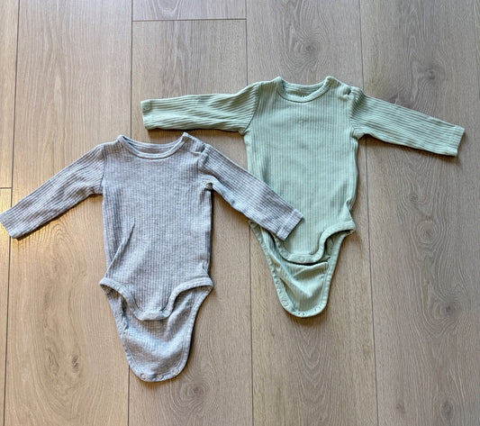H&M Long Sleeve Bodysuits , Kids 6 Month (3-6M)