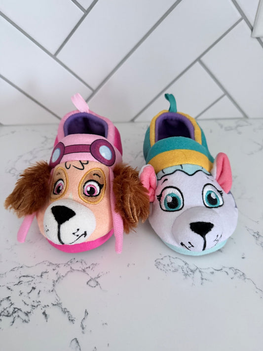 Paw Patrol Slippers Size 5/6 Toddler, Shoes 5 (Walkers:12-24 mth)