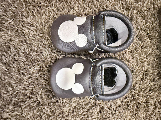 Mickey Mouse Freshly Picked Moccs, Shoes 2 (Baby: 0-12 mth)