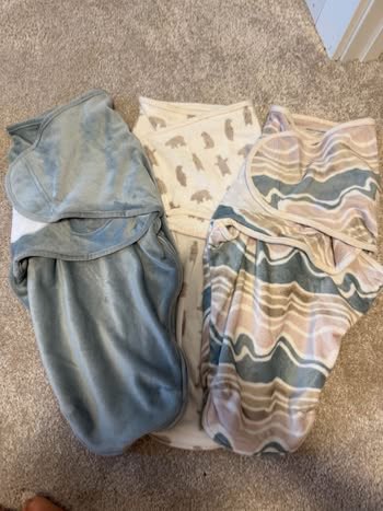 Aden and Anais Easy Swaddle, 0-3 Months (Newborn)