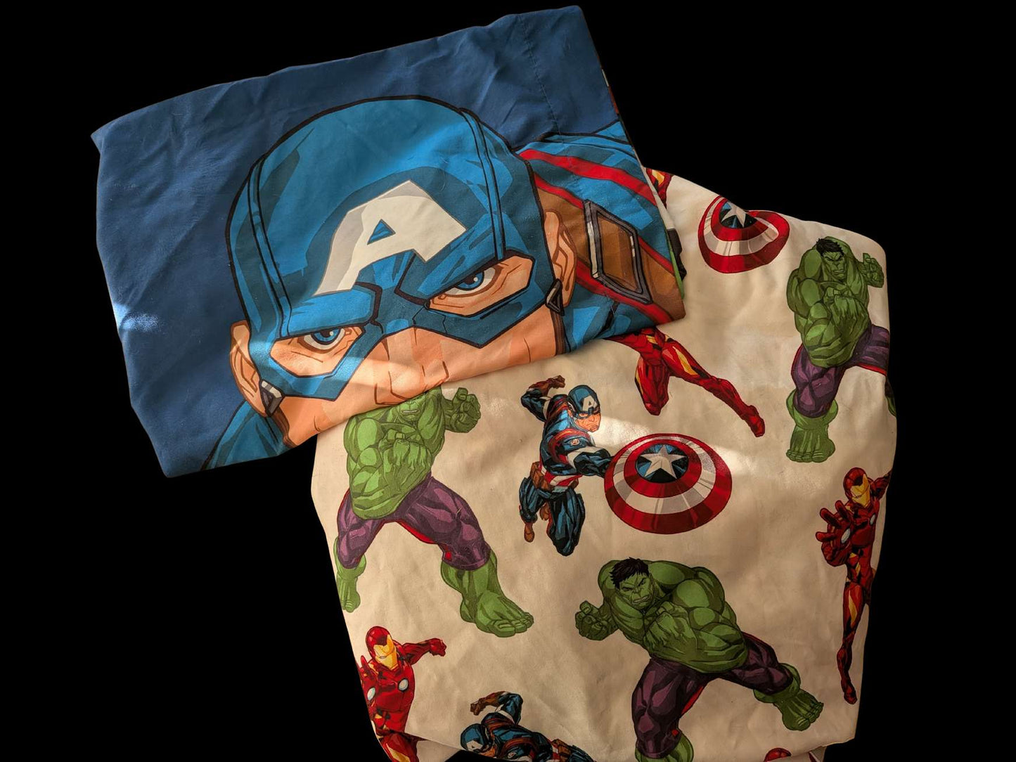 Superhero Bundle - Figurines and Bed Sheets!