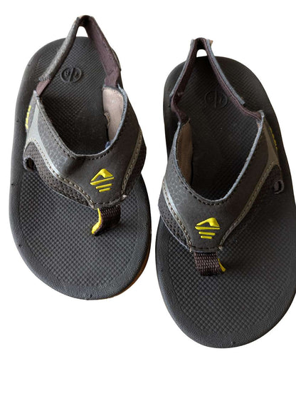 Size 7/8 Reef Sandals, Shoes 7.5 (Toddler:2-4yr)