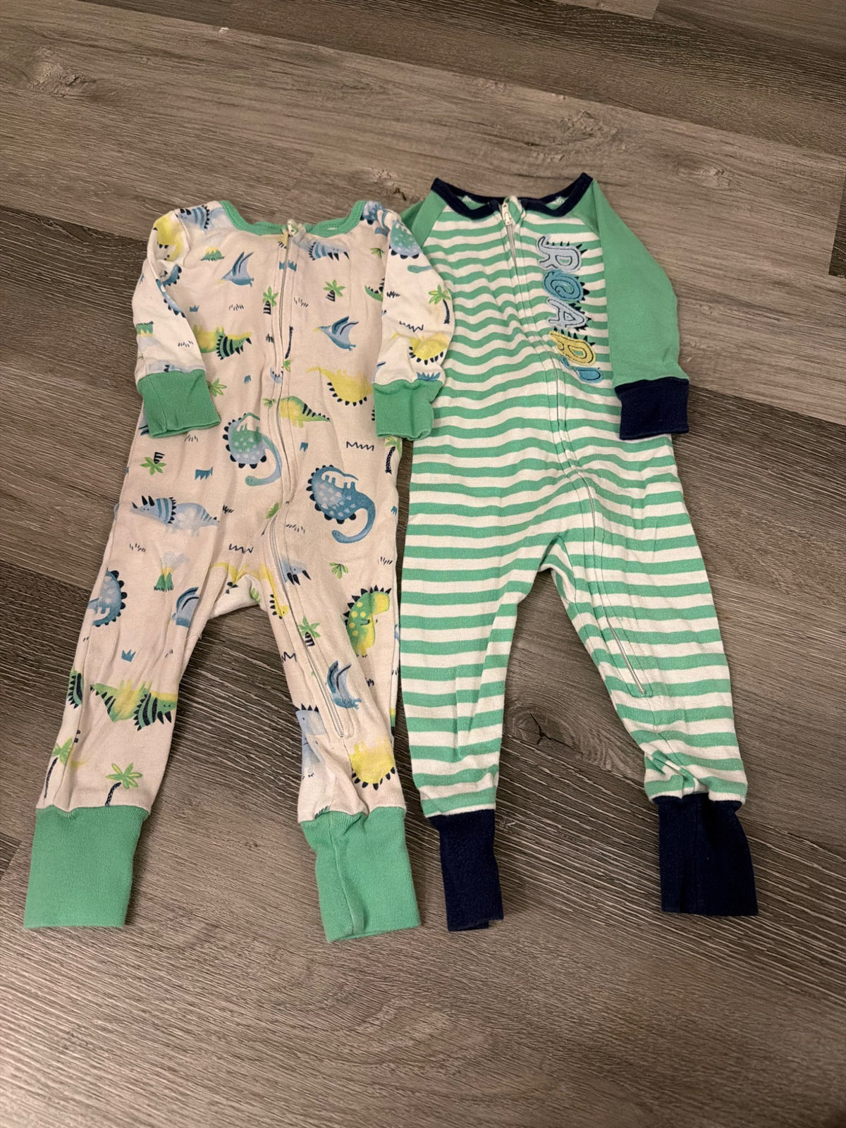 1 piece pyjamas , Kids 12 Month (9-12M)