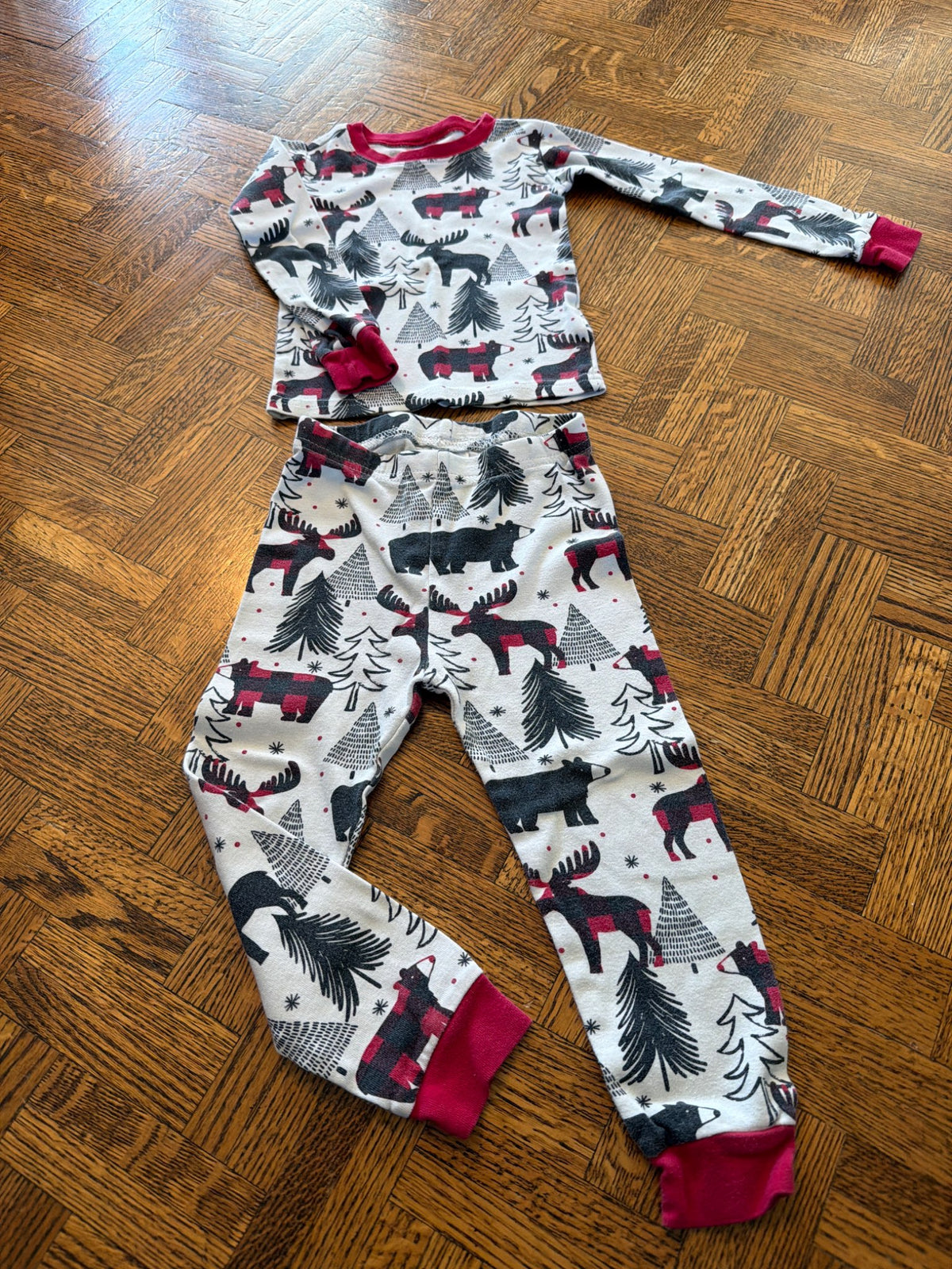 Christmas pyjamas , Kids 2T