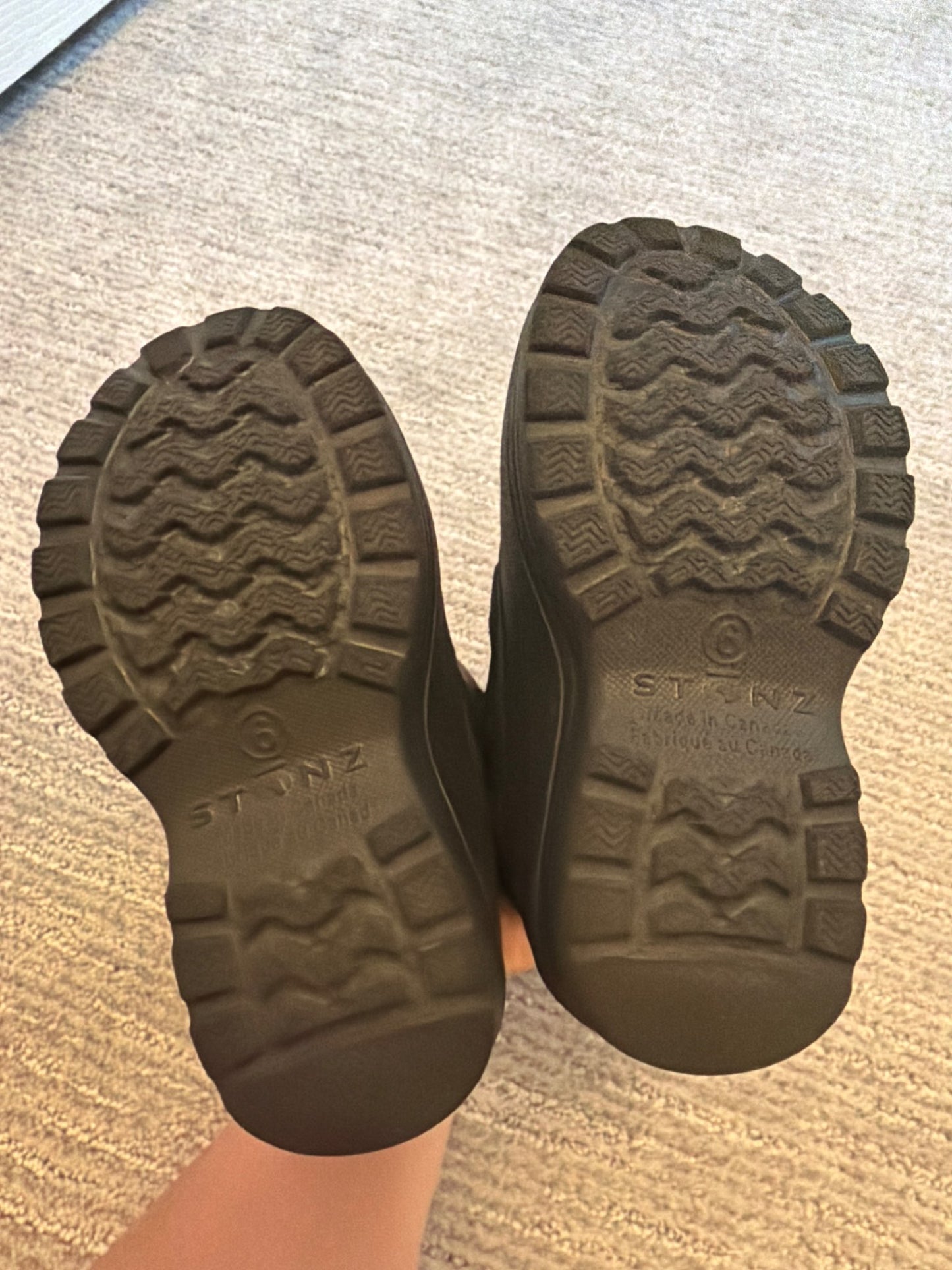 Stonz toddler boots , Kids 24 Month (18-24M)
