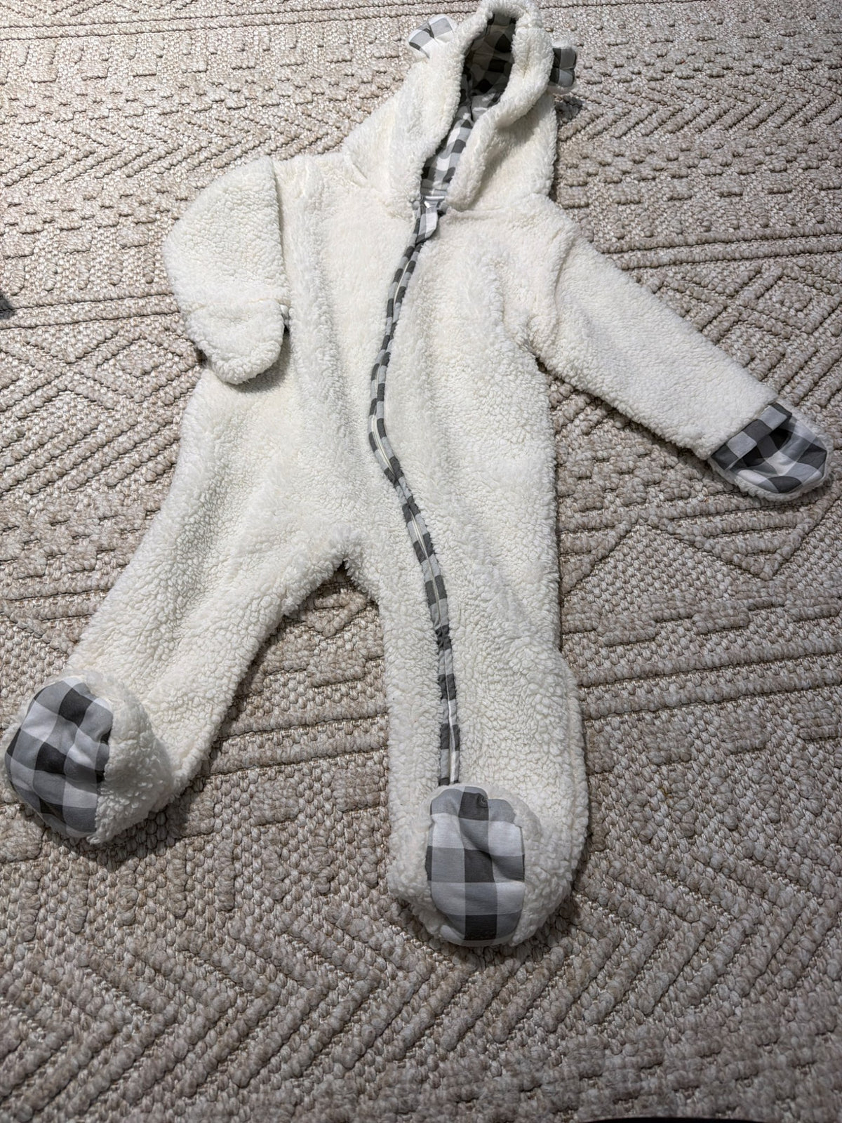 Sherpa 1 piece suit , Kids 6 Month (3-6M)