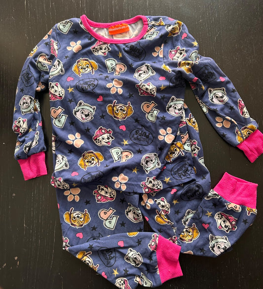 3 sets of pajamas, Kids 4/4T