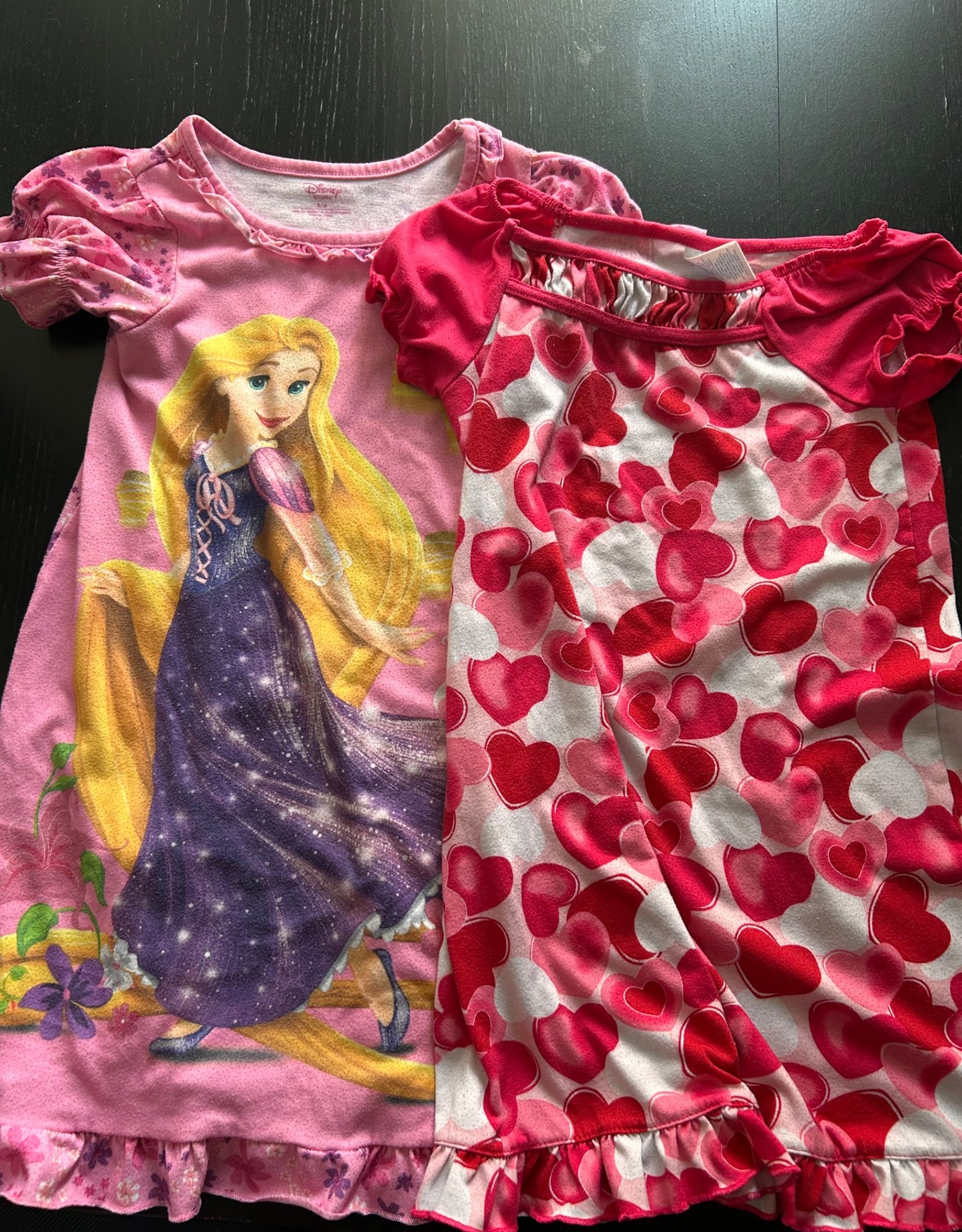 4 dress style pajamas, Kids 5/5T