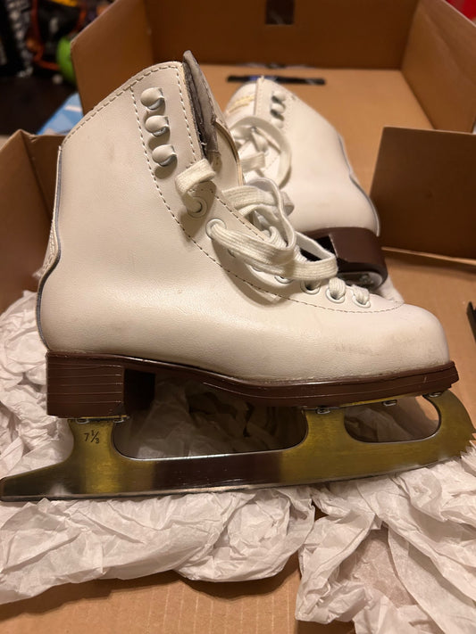 White ice skates junior 11, Shoes 11 (Toddler:2-4yr)