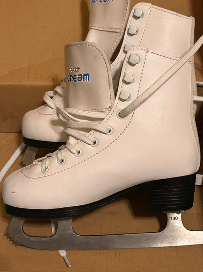 White figure skates Y13, Shoes 13 (Kids:4-8yr)
