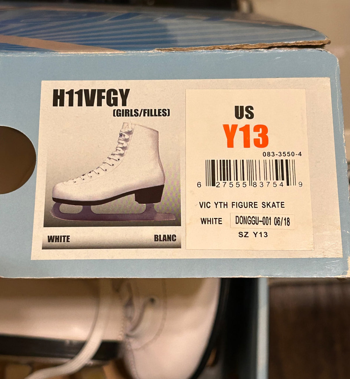 White figure skates Y13, Shoes 13 (Kids:4-8yr)