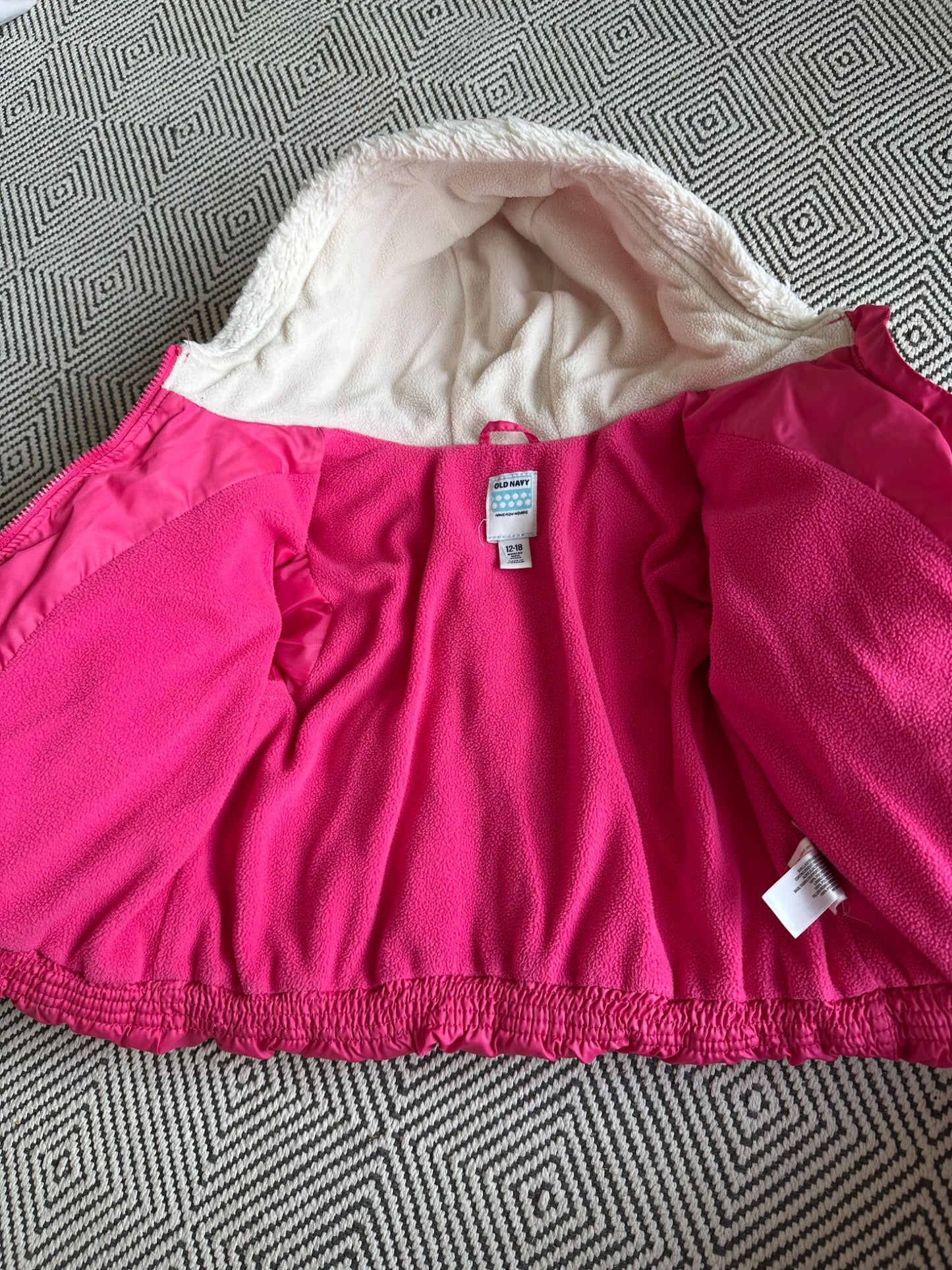Old navy pink puffy snow jacket - girls