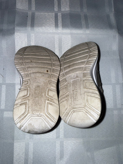 Sneakers , Shoes 8 (Toddler:2-4yr)