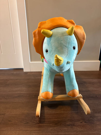 Rocking triceratops