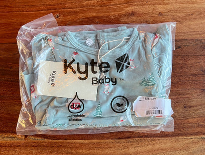 Kyte Baby Alpine Village Long Sleeve Bodysuit (3-6m), Kids 6 Month (3-6M)