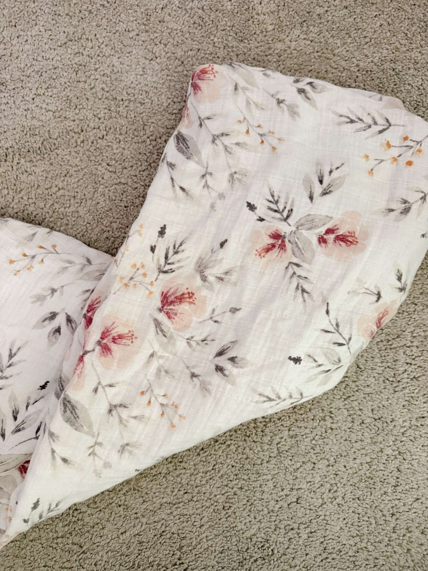 Crib Sheet and mattress protector