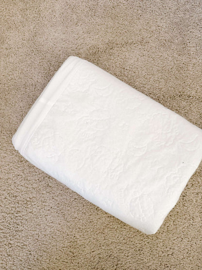 Crib Sheet and mattress protector