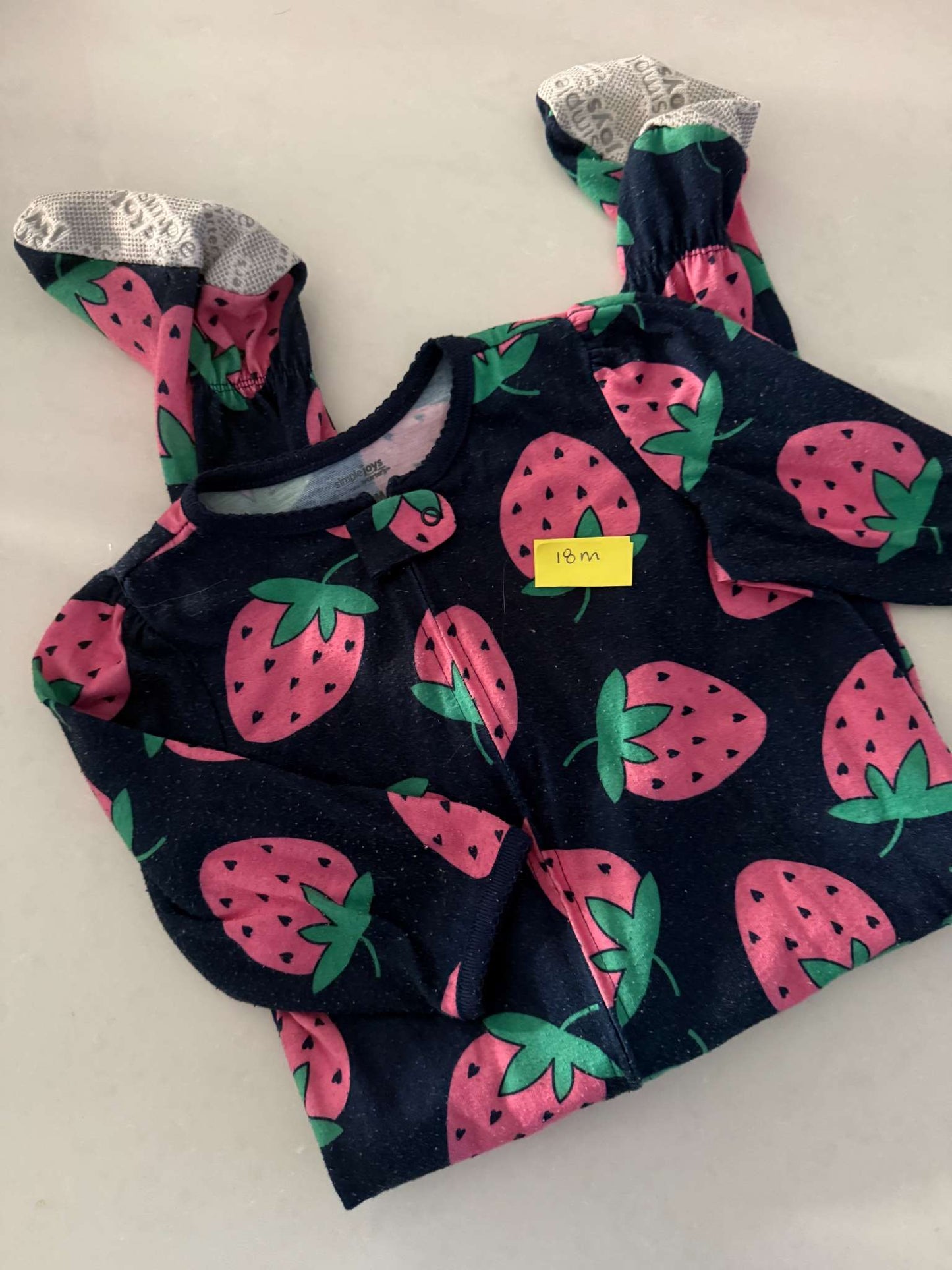 Strawberry Carters Pajamas, Kids 18 Month (12-18M)