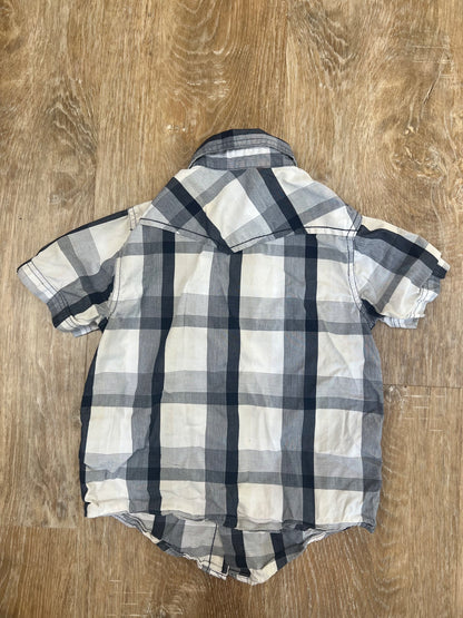 Short Sleeve Plaid button up shirt- size 4/5, Kids 4/4T